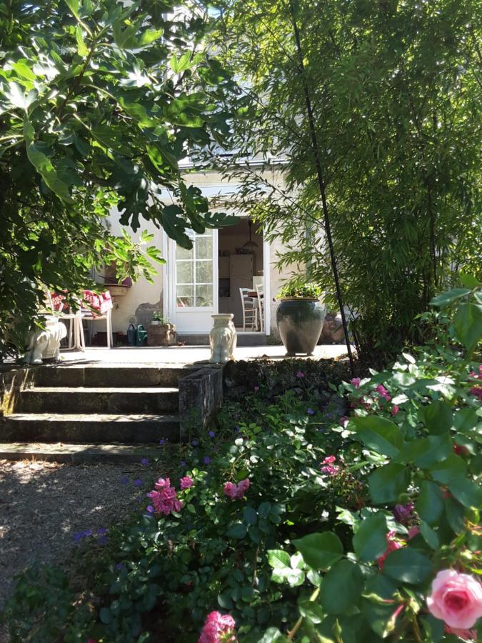 La Maison des Thermes, Chambre d'hôte Saintes Exterior foto